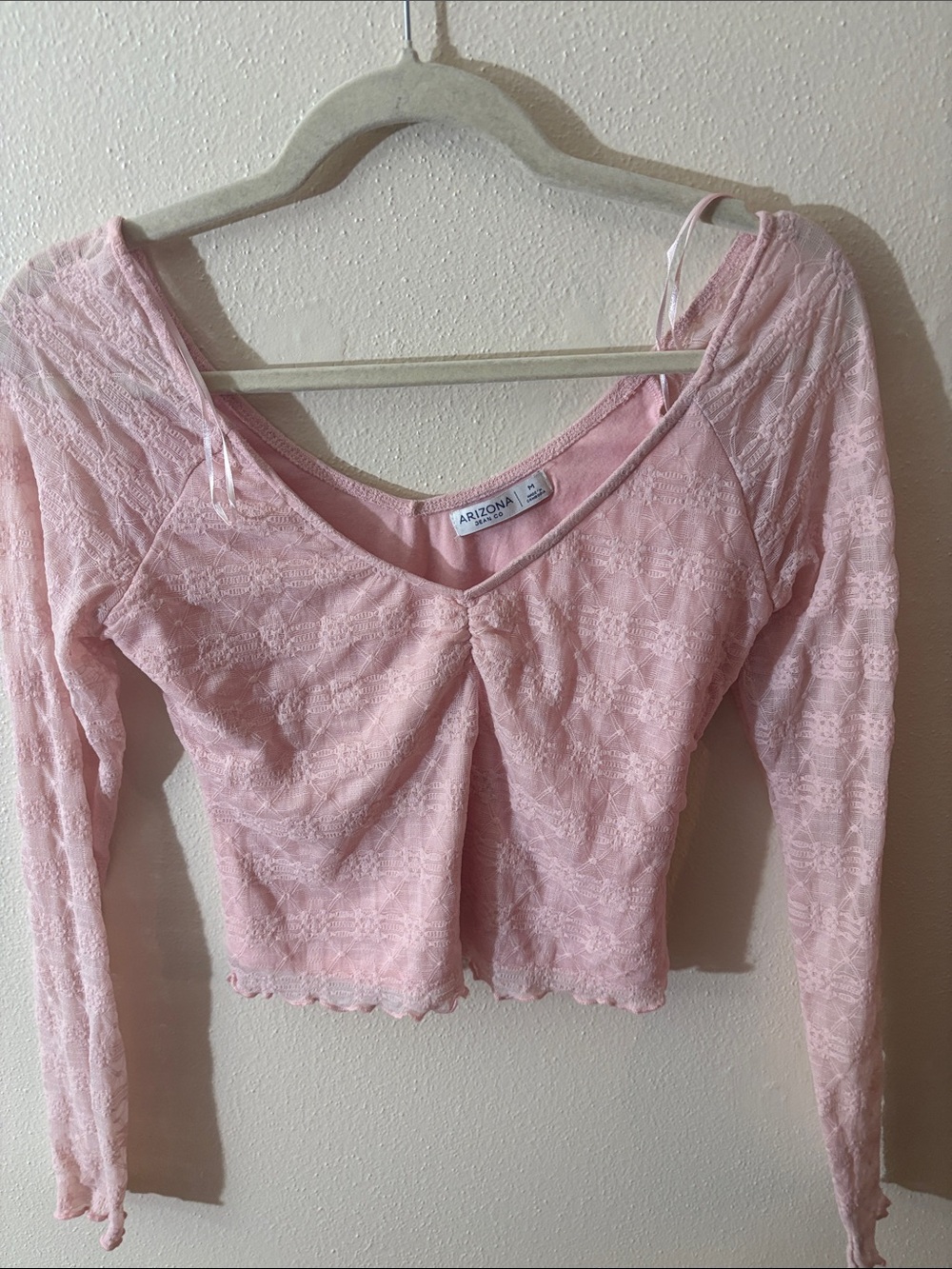 Arizona Jean Company Pale Pink Lace V-Neck Long Sleeve Crop Top